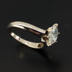 Anillo Oro 18k Con Diamante