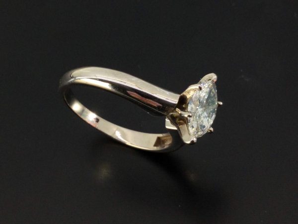 Anillo Oro 18k Con Diamante
