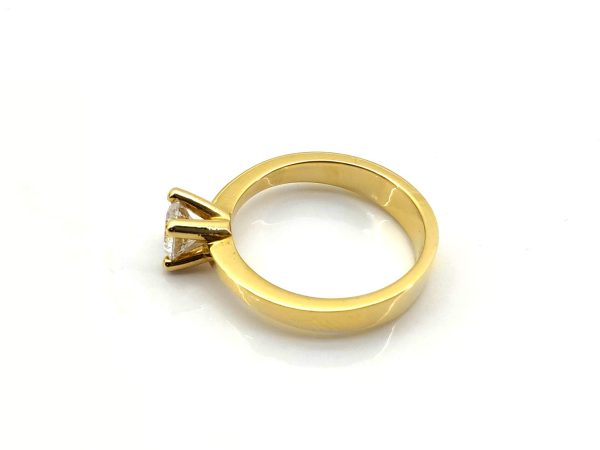 Sortija Oro 18k Con Diamante